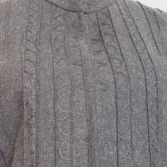 Chico's Recycled Wool Embroidered Pleated High Neck Charcoal Gray Blazer Size L - Picture 4 of 12